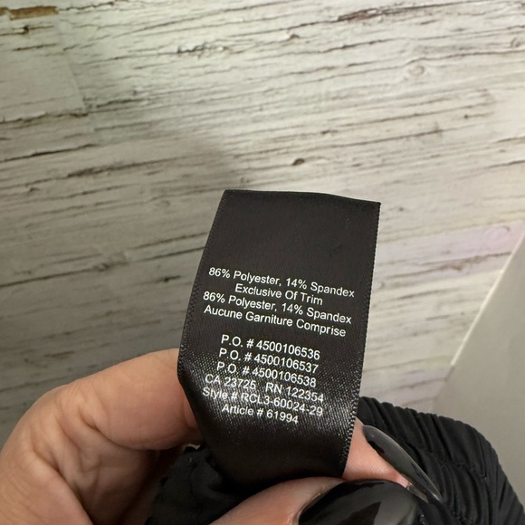 Aritzia TNA - Speed Jogger small black pants - Picture 7 of 7